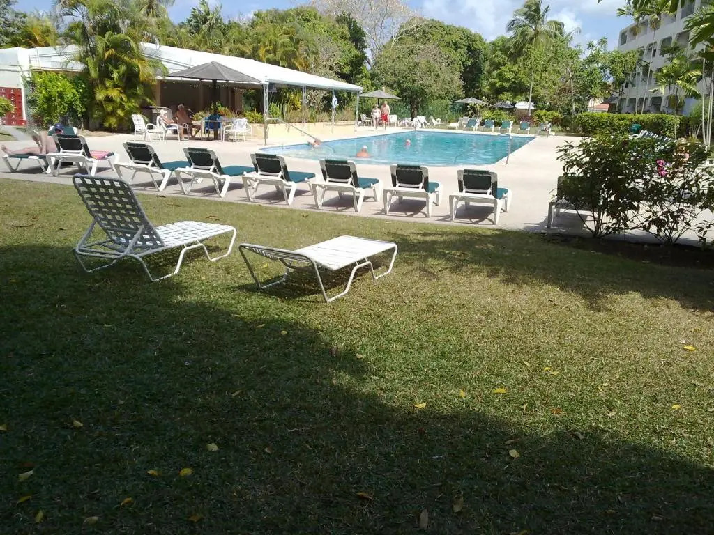 Condominium 220