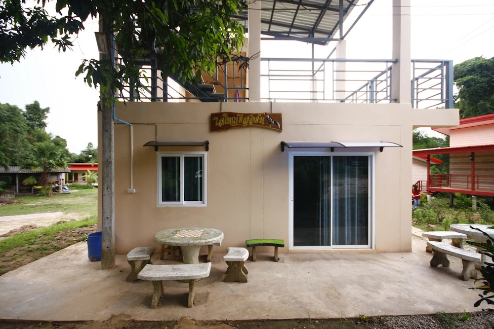 Sai Yai Resort