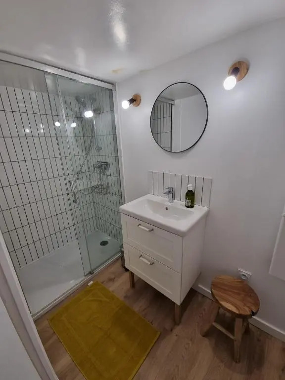 Jolie petite maison située à 150m de la plage