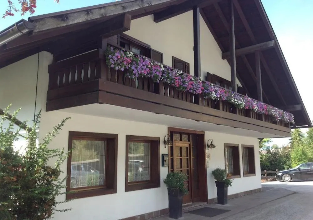 Hotel Belvedere