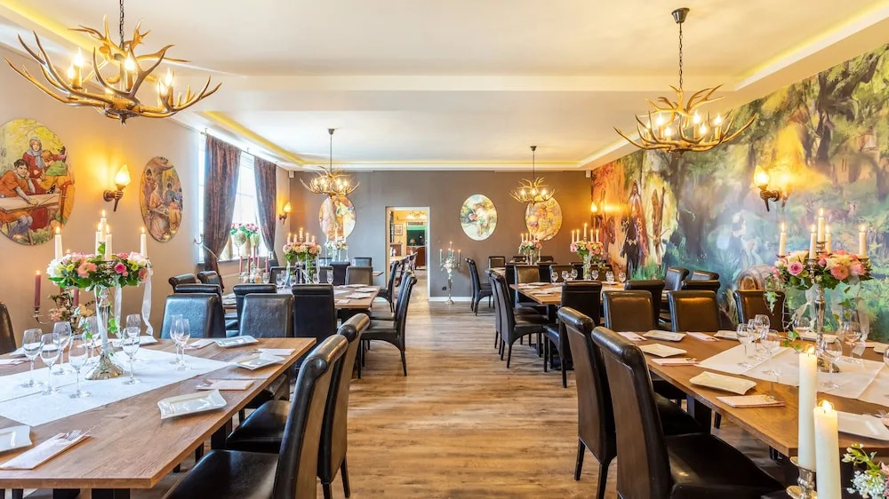 The Little Britain Inn Themed Hotel One of a Kind In Europe