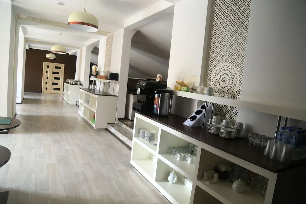 Rohat Hotel