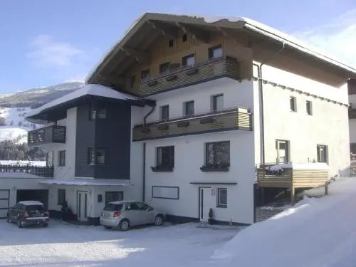 Edelweiss Apartments