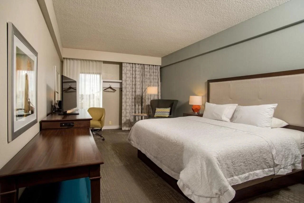 Hampton Inn Joplin