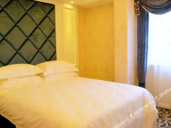 Qiha E-sports Hotel (Jinhua Government World Trade City Plaza)