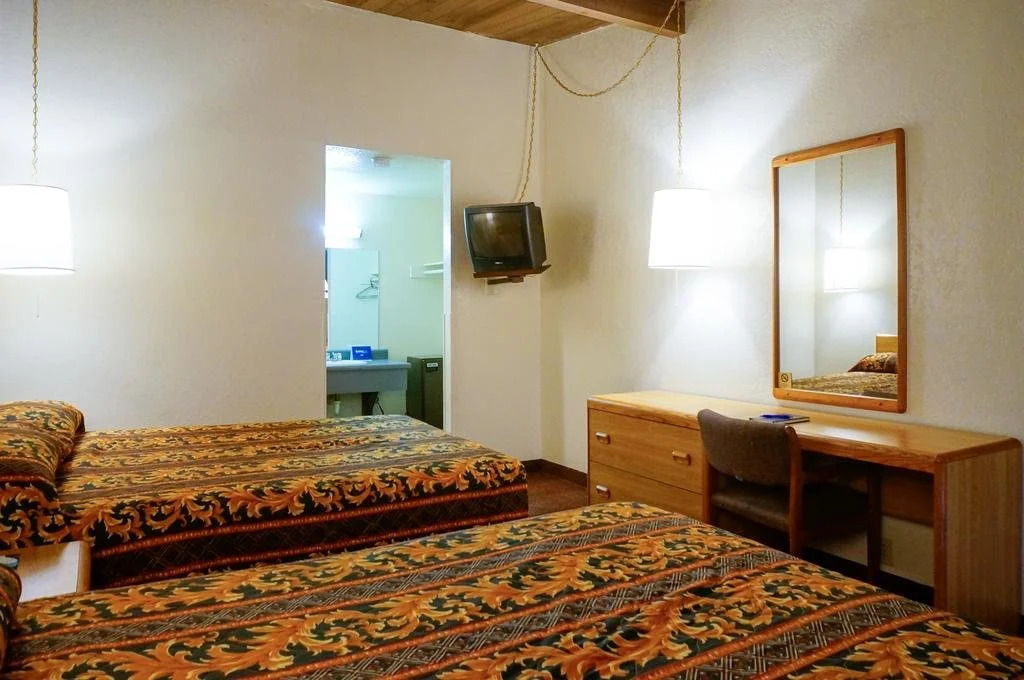 E-Z 8 Motel San Jose 1