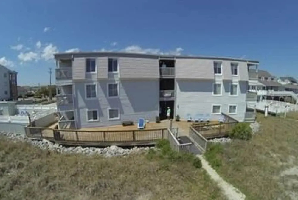 Finestere Condos by Elliott Beach Rentals