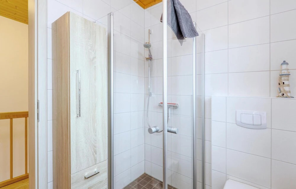 Amazing Home in Altefähr/rügen With 2 Bedrooms, Sauna and Wifi