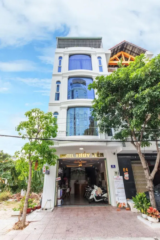 OYO 850 Thuy Tien Motel