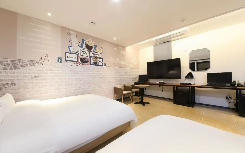 Jinju Hotel Hot