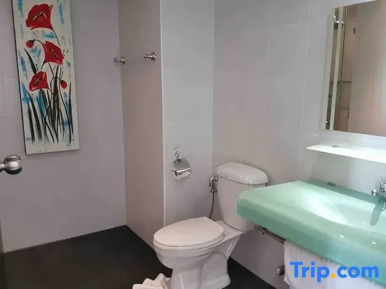 *Sea View Studio Near Patong Beach with Pool C257