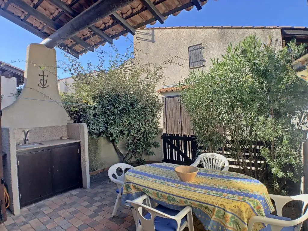 Appartement Saintes-Maries-de-la-Mer, 3 pièces, 6 personnes - FR-1-475-29