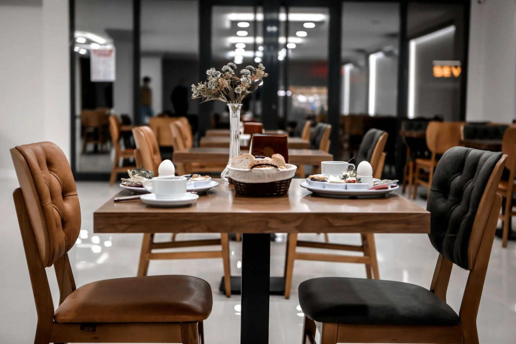 Dimen Hotel