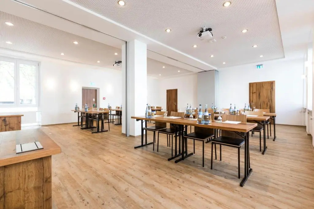 RiKu HOTEL Neu-Ulm