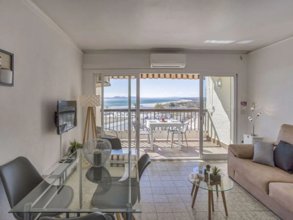 Apartment CANIGÓ