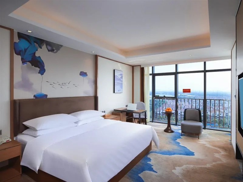 Vienna International Hotel (Suzhou High-speed Railway North Station Xiangcheng Huangdai)