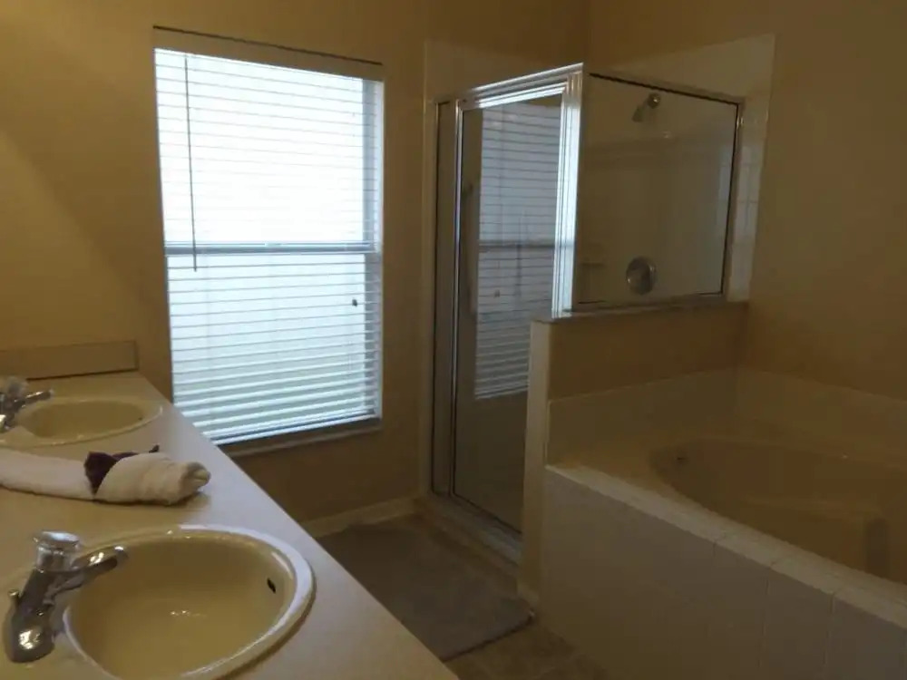 Glenbrook 2041 - Five Bedroom Villa with Private Pool