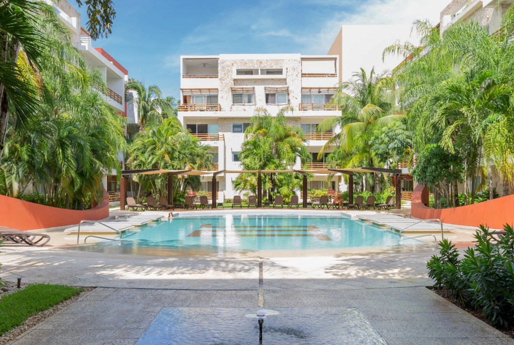 Stunning 3BR PH | Great Amenities & GYM | Best WiFi | 2 Stories
