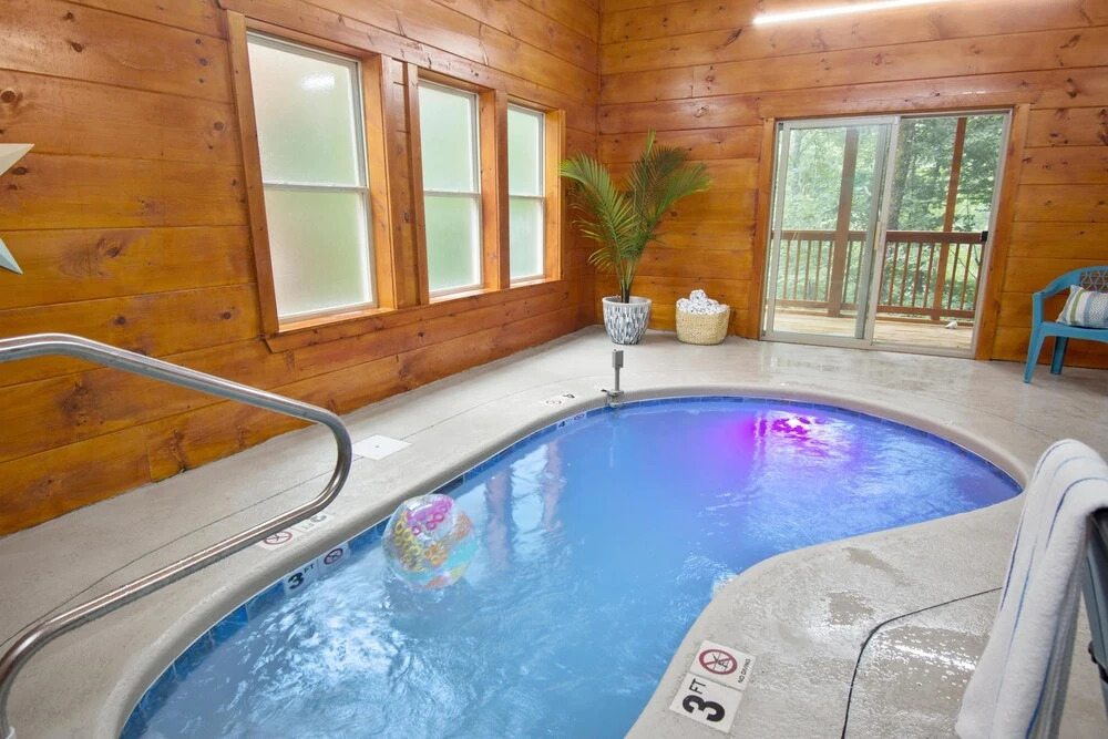 Chic Retreat 2 Huge Theater Indoor/outdoor Pools Game Room