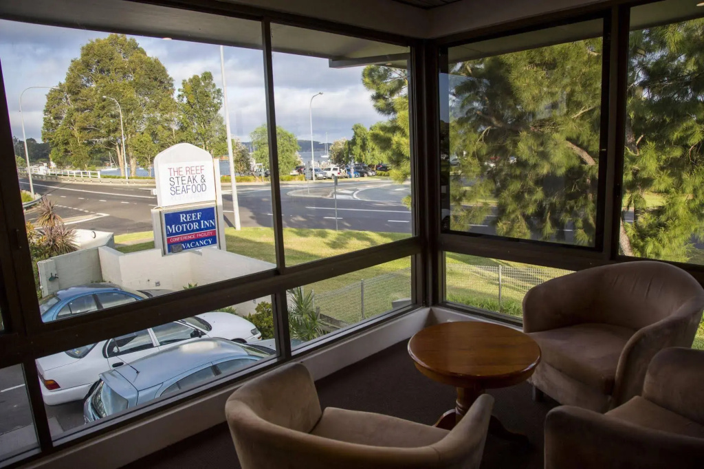 Reef Motor Inn