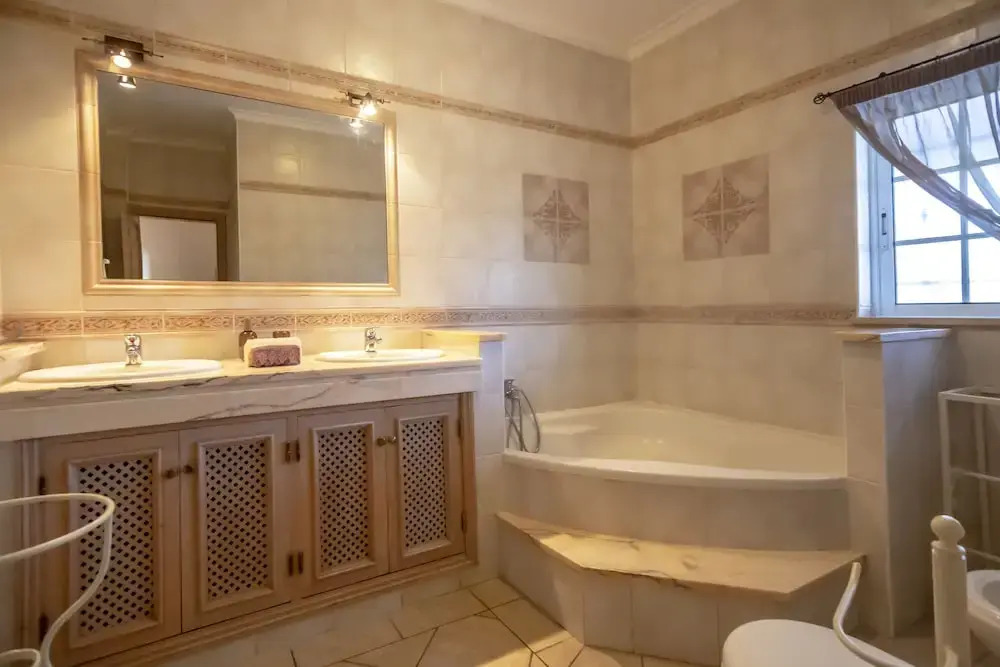 Al Meida Guesthouse