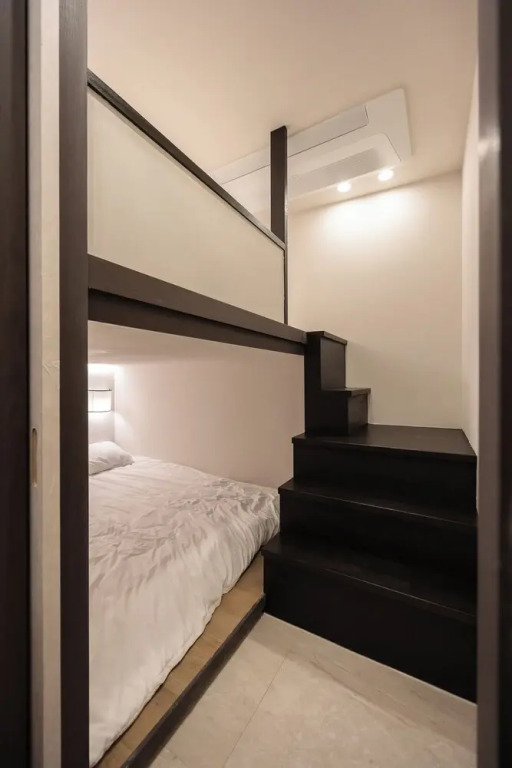 Yul Hotel