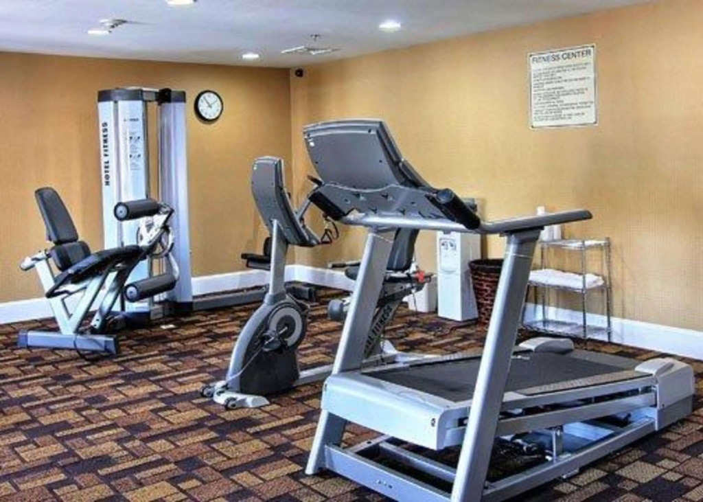Quality Inn & Suites Greenville - Haywood Mall