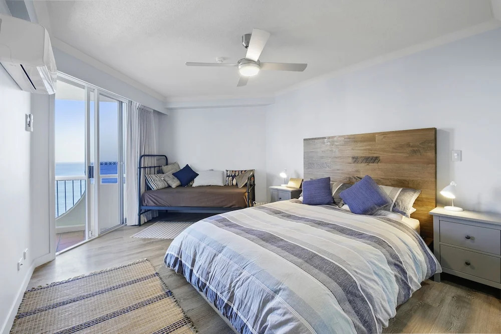 Beachfront Luxury 3 Bedroom Apartment