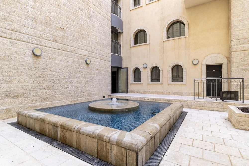 Kook Isrentals - ApartHotels In City Center