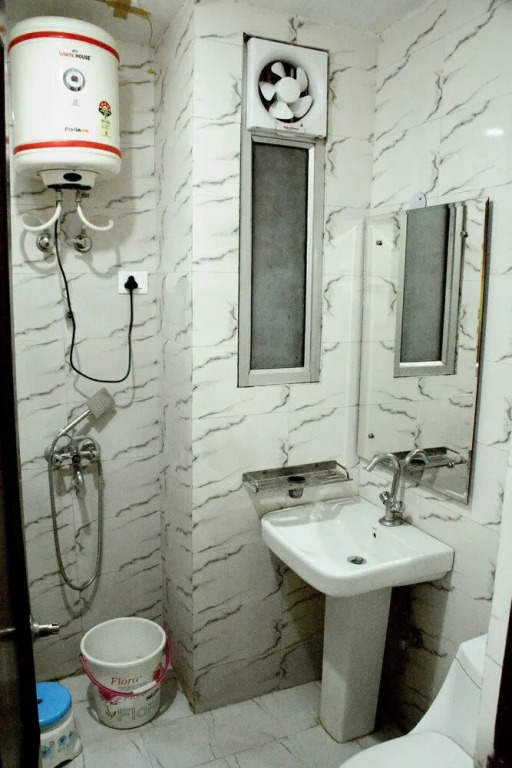 Hotel Ambassador Katra
