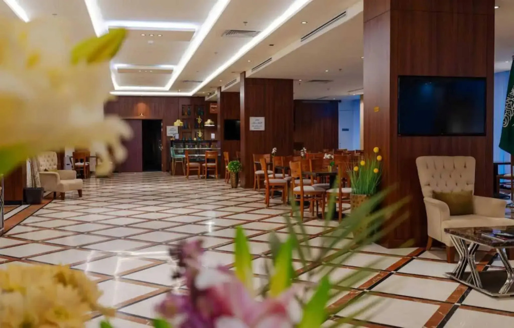 Sunday Harbour Gateway Jeddah Beach Formerly Vivid Plaza Hotel