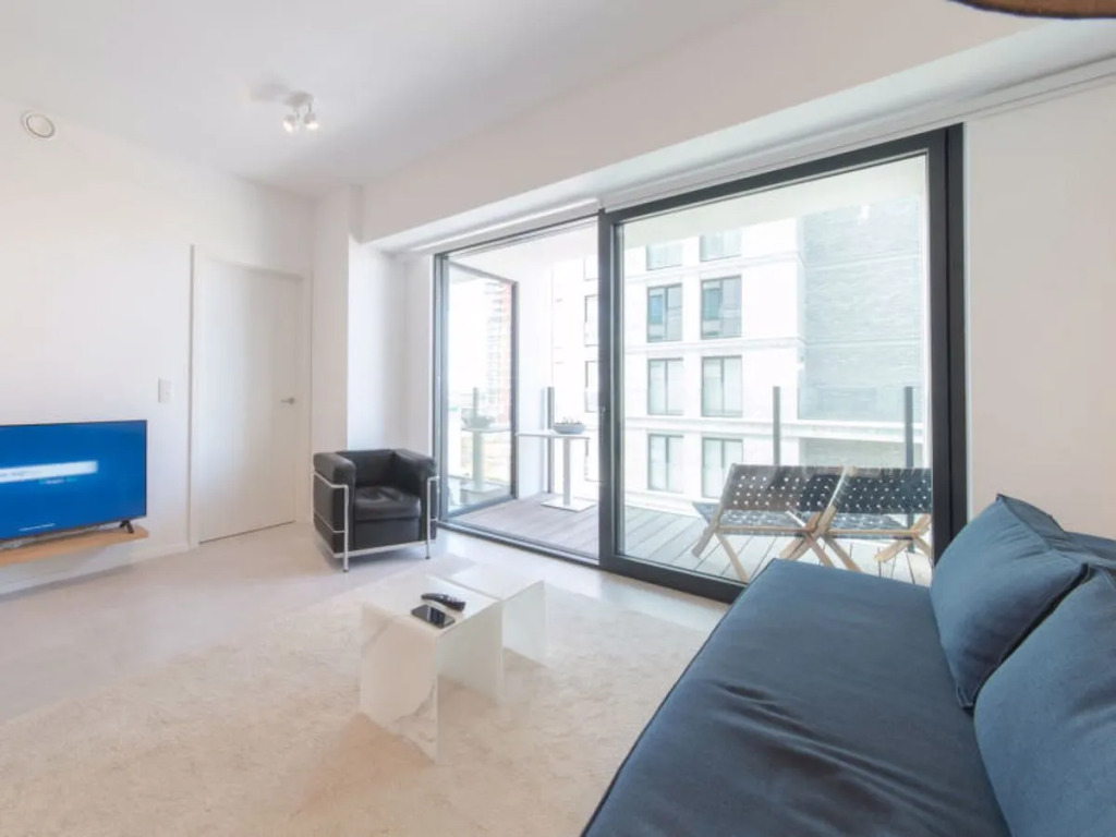 Suite 3.06