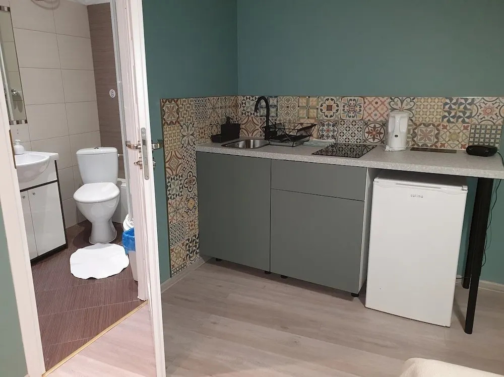EURO-ROOM
