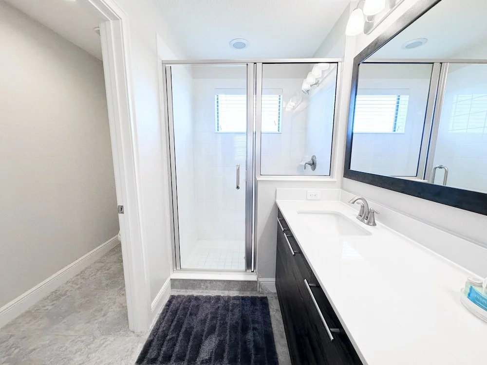 Balmoral Resort-179mm 4 Bedroom Home by RedAwning