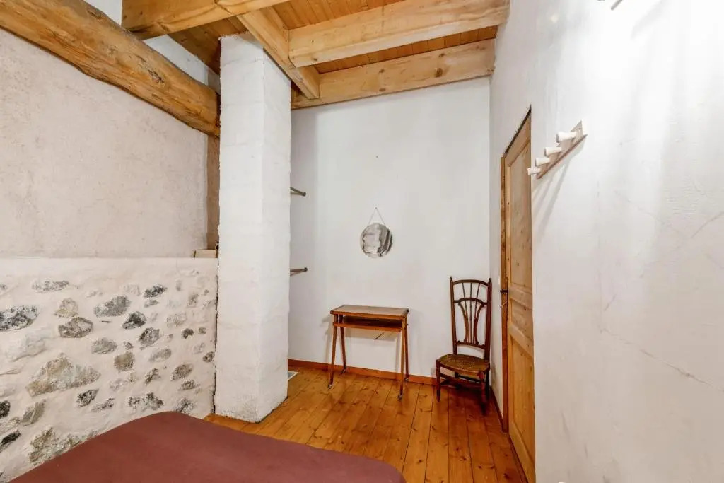 Cosy flat in an old farmhouse with garden in Seynod - Welkeys