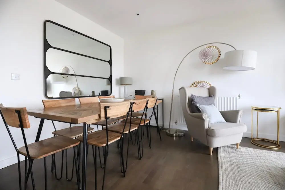 Charming 2 Bedroom Property in East London