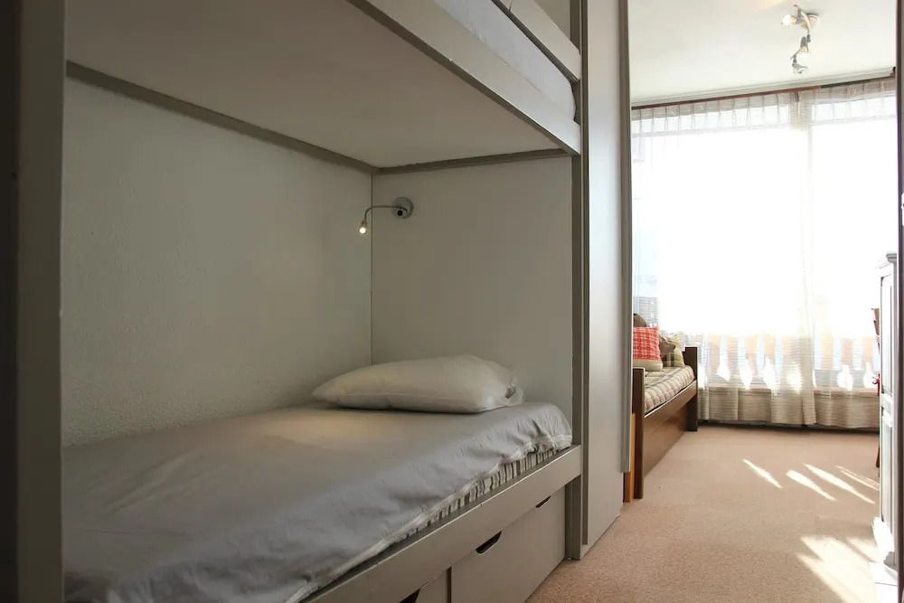 lovely studio with a nice view on the slopes Holiday home 0 agence la