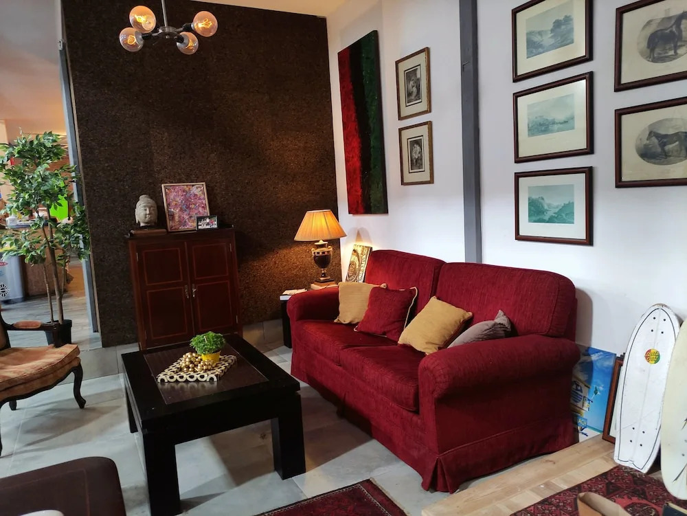 Caruma Surf Hostel