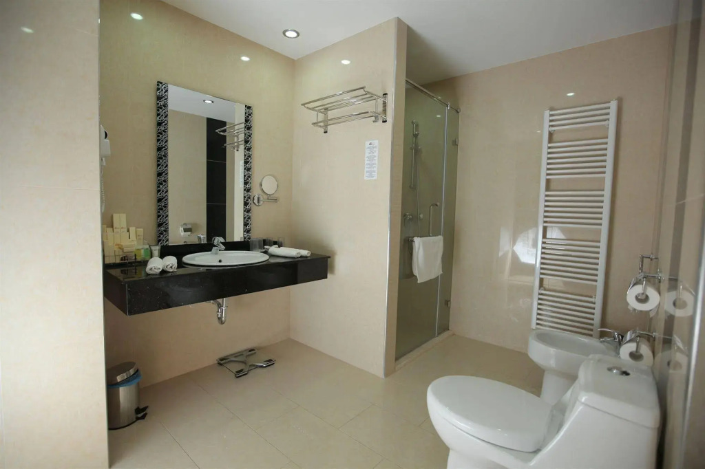Colosseum Hotel