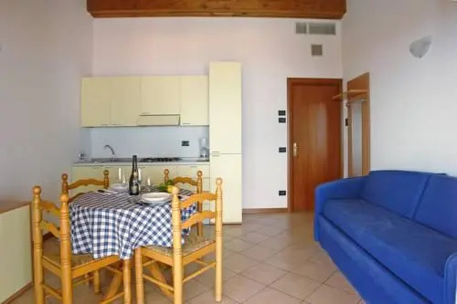 Residence Borgo Dei Limoni - Appartamenti con Garage