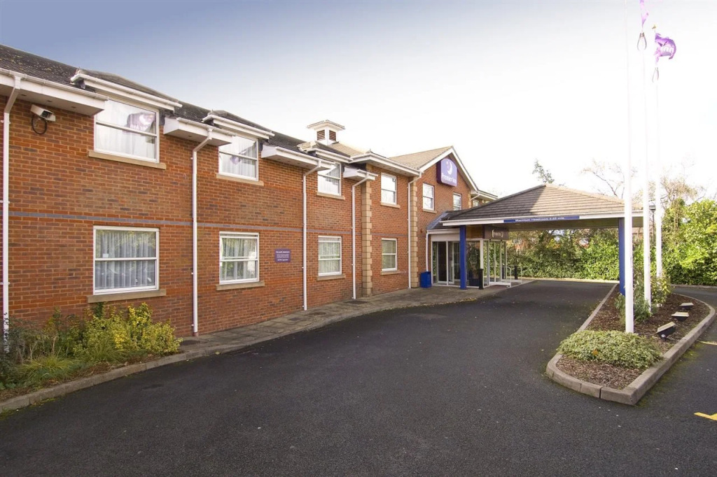 Birmingham (Great Barr/M6 J7) Hotel
