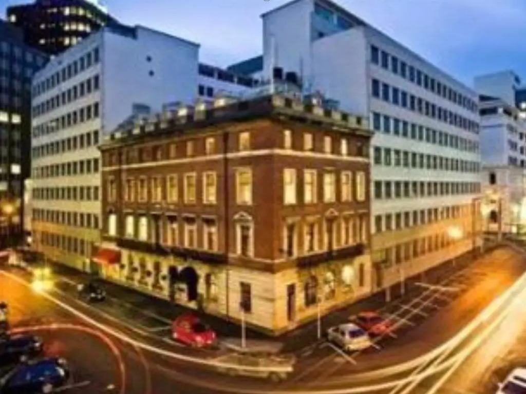 Wellesley Boutique Hotel