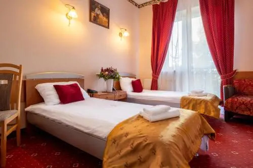 Hotel Trylogia