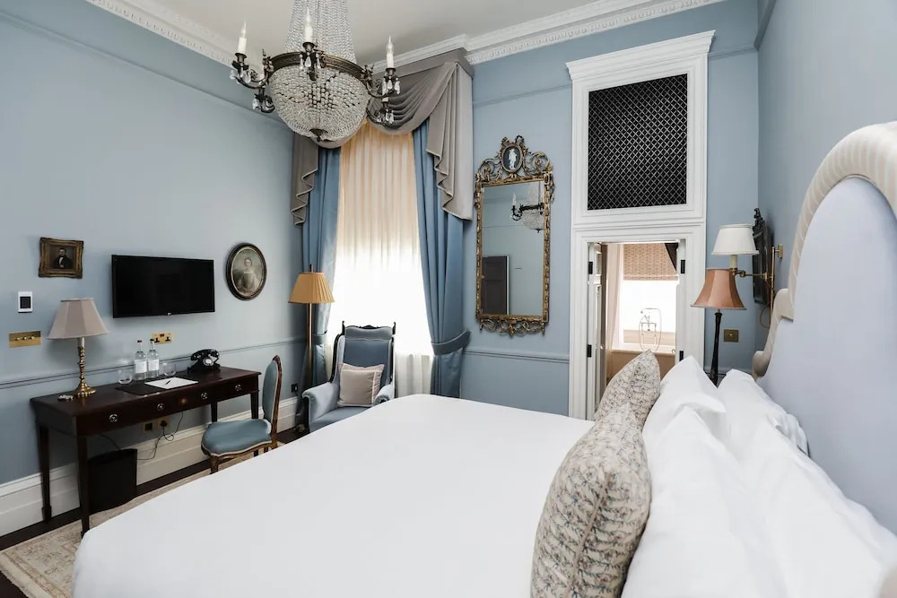 Hadleigh Hotel