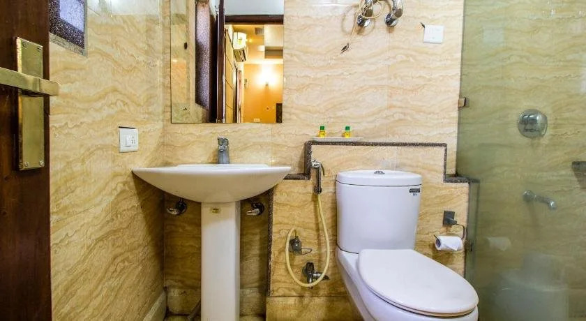 FabHotel Moon Hospitality DLF Phase 3