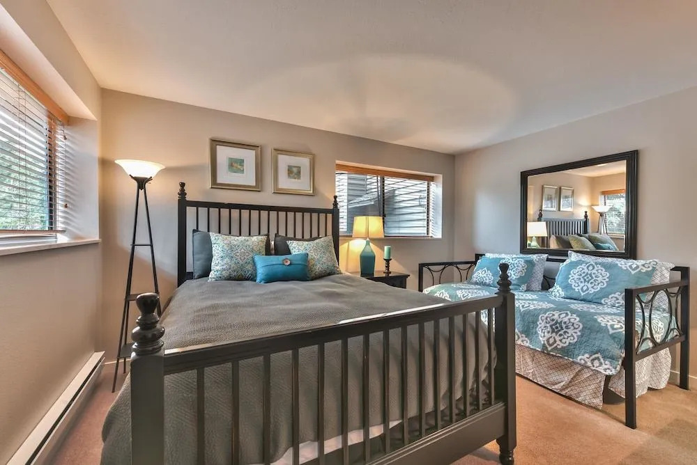 Red Pine Retreat at Canyons Village