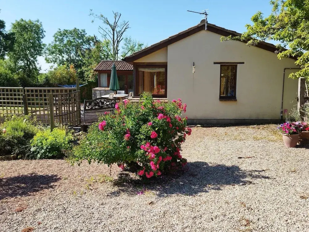 Peaceful and Stylish Cottage Near Taunton Somerset