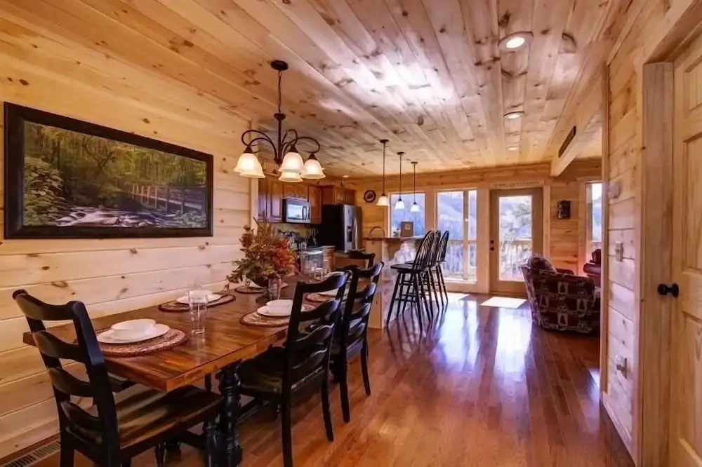 Country Cozy 4 Bedrooms 5 Bathrooms Home