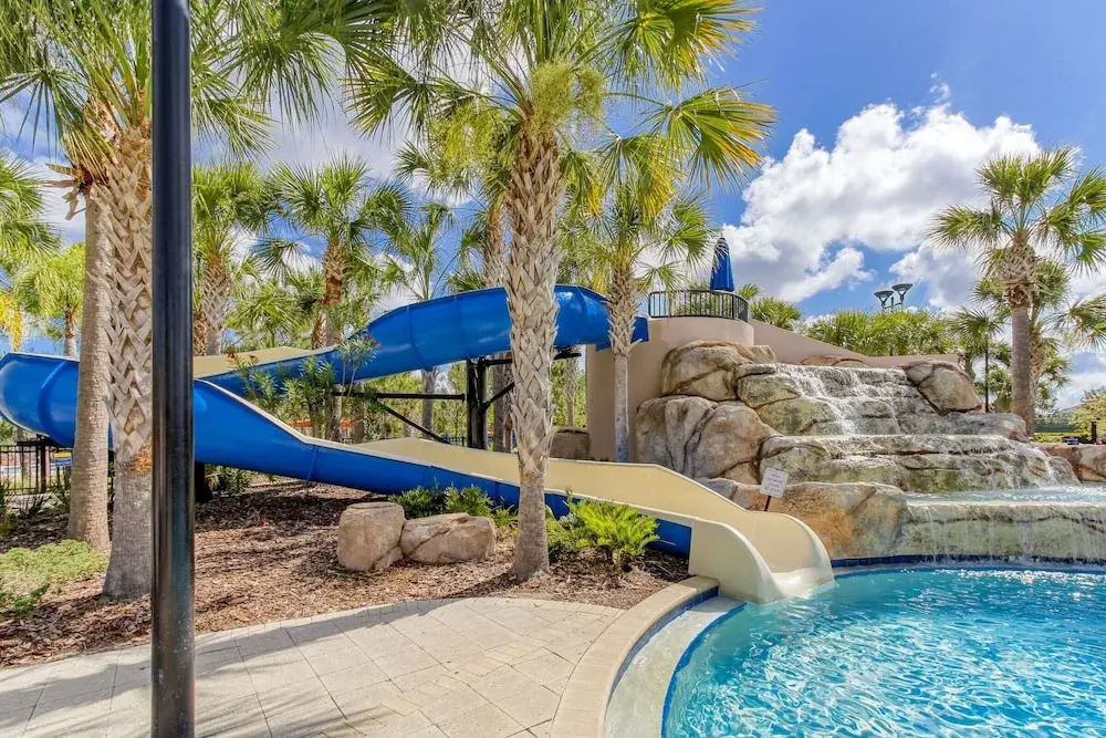 7435 Oakmoss Loop, Davenport, 5bed