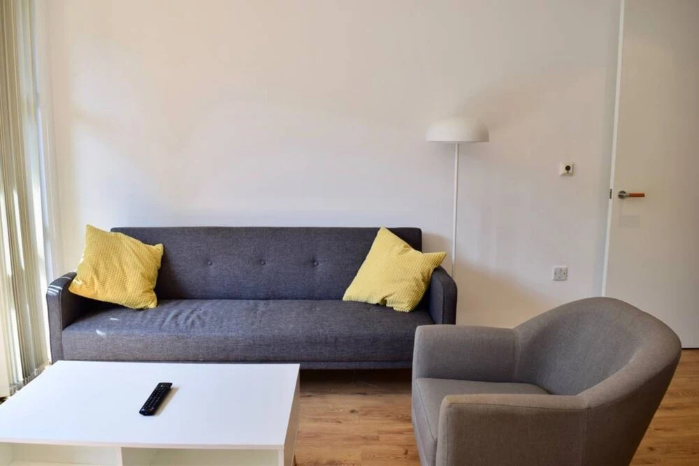 Stylish 1 Bedroom Flat In Amazing Location